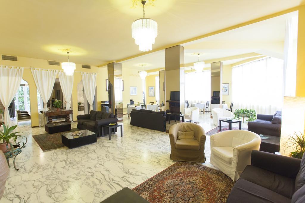 Hotel Roma Salsomaggiore Terme Exteriör bild